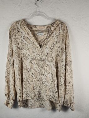 Ava & Viv Snake-Print V-Neck Blouse Size 1X